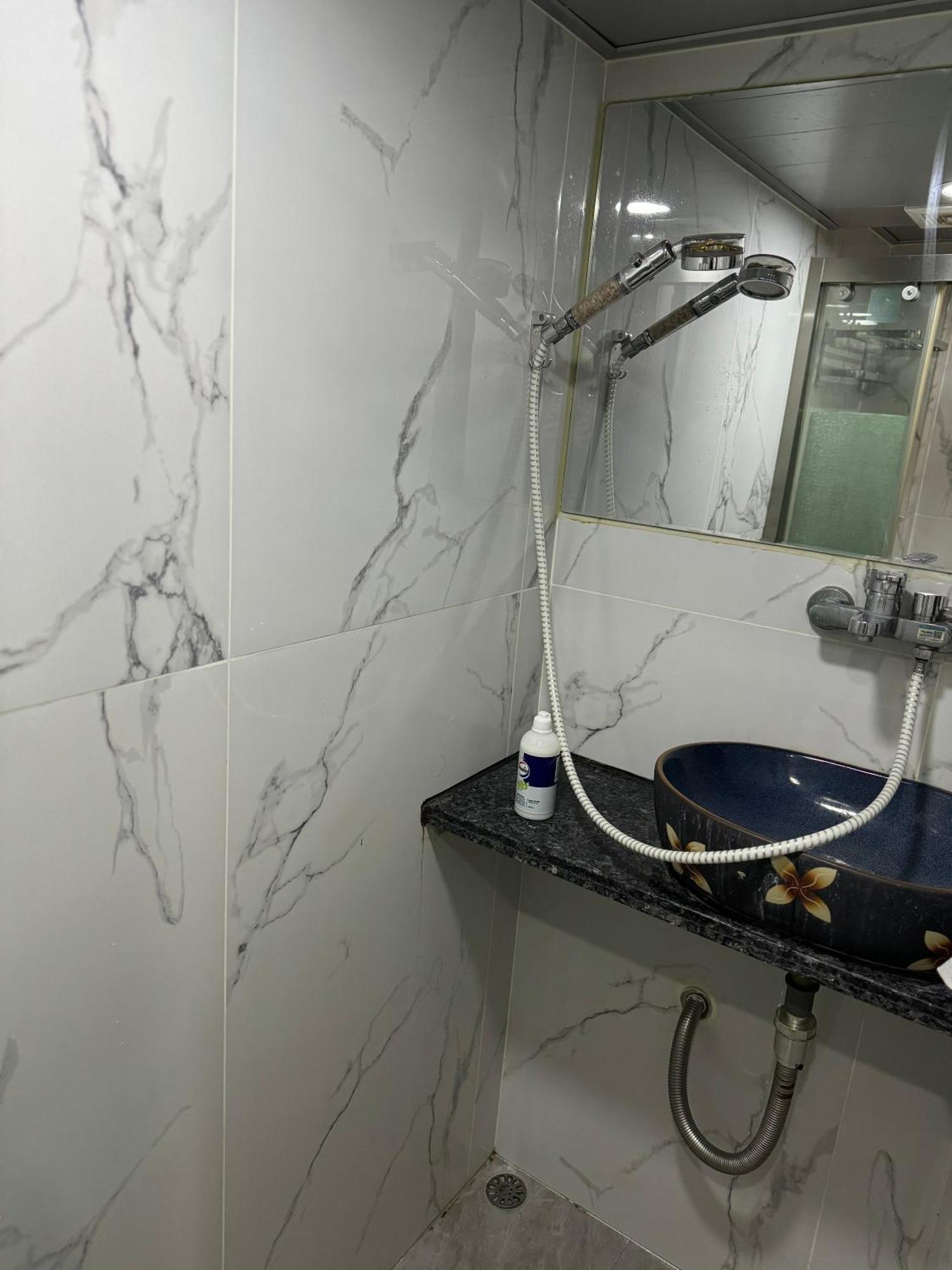 Sleep Cubee Hostel Гонконг Екстер'єр фото